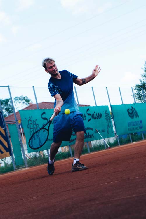 Tennis